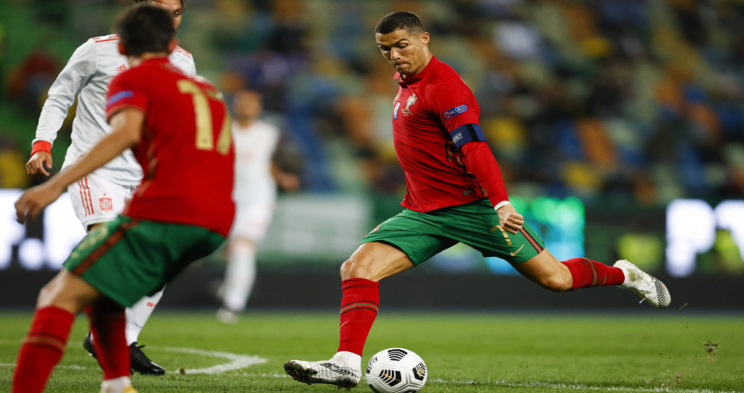 查姆vs布吕尔直播_免费观看高清查姆vs布吕尔直播_高清查姆vs布吕尔直播频道观看-24直播